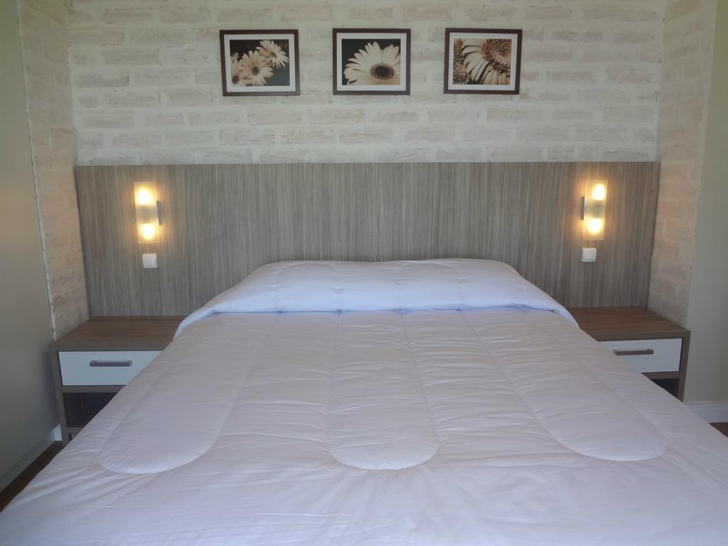 Hotel Pousada Agua Da Mina Монти-Сиан Номер фото